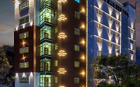Vanusa Residency