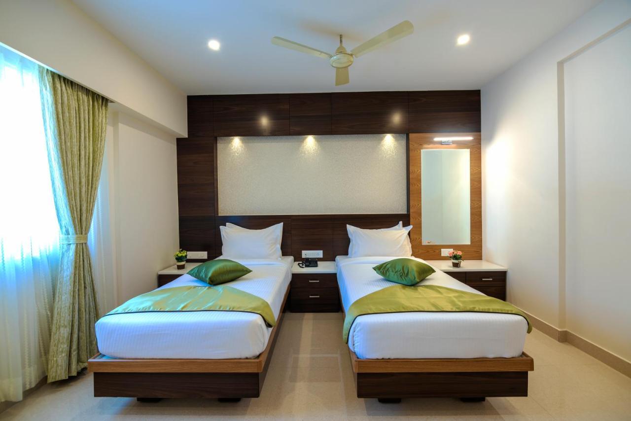 Vanusa Residency Bangalore Exterior photo