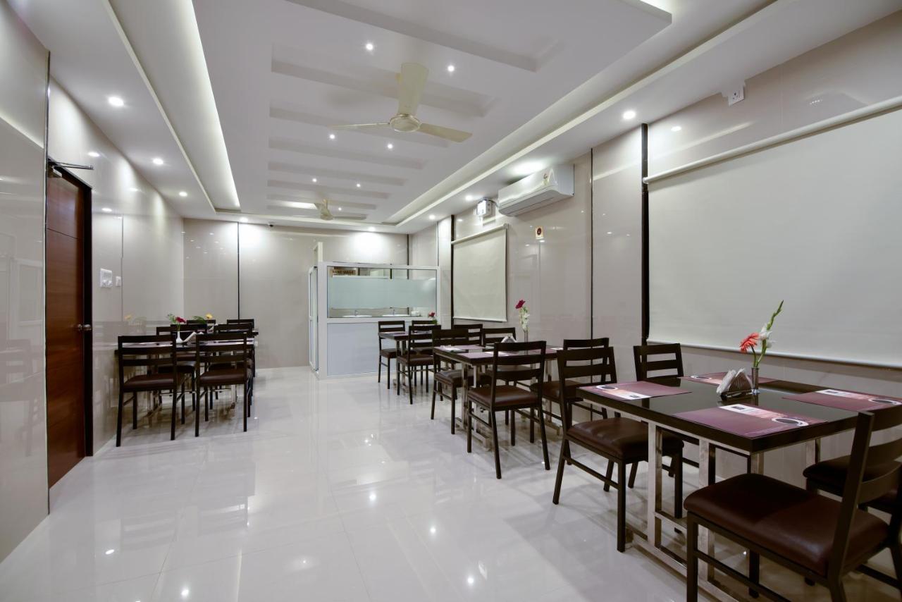 Vanusa Residency Bangalore Exterior photo